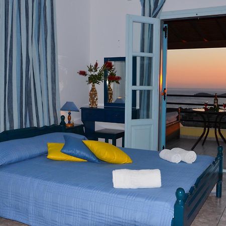 פלאטי Hotel Dina - Ξενοδοχείο Ντινα מראה חיצוני תמונה